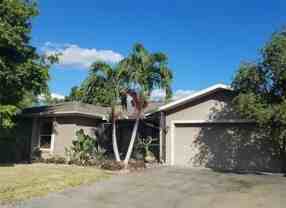 313 Se 16th Pl - Photo 1 of 1