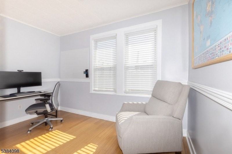 617 Washington Ave - Photo 5 of 13