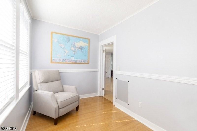 617 Washington Ave - Photo 6 of 13