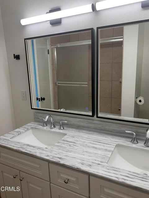 4053 Rosemont Avenue - Photo 2 of 8