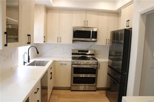 5145 Yarmouth Ave - Photo 1 of 1