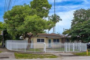 5551 Sw 37th St - Photo 1 of 1