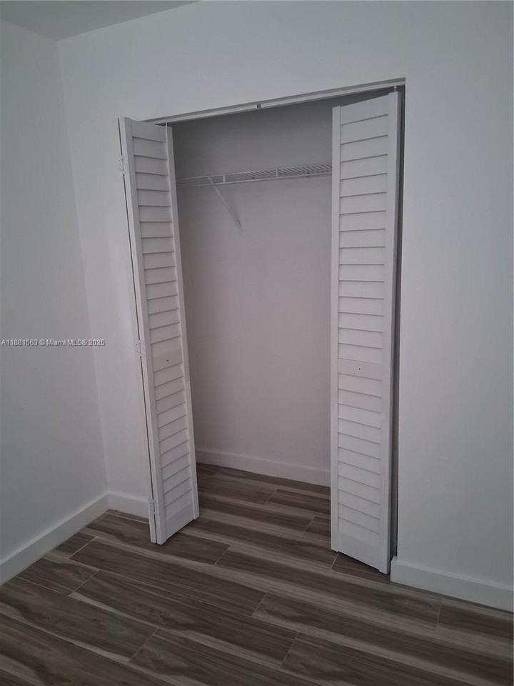 2710 Northwest 6th Street #A - Photo 6 of 15