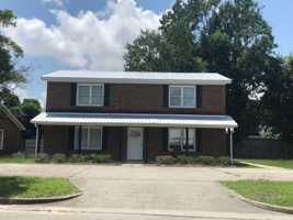 featured image of 4801 Kubeck Court