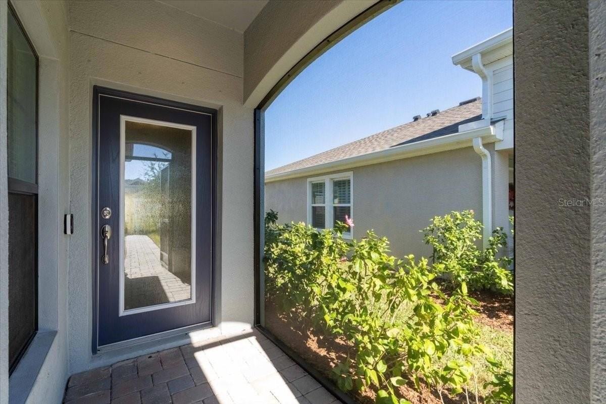 12545 Oak Hill Way - Photo 2 of 26