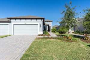 featured image of 12545 Oak Hill Way
