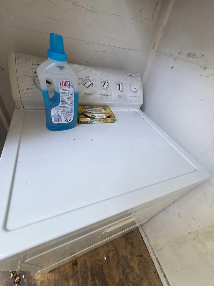 La Grange Dr - Photo 4 of 19