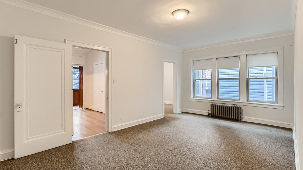 3527 North Lowell Avenue #1S - Photo 6 of 13