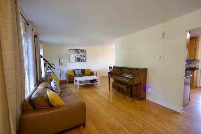 5 Castlegate Ct - Photo 4 of 35