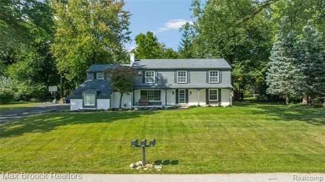 2601 Lamplighter Ln - Photo 2 of 50