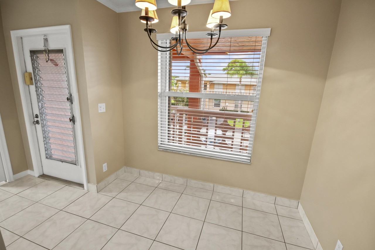 1421 NW 20th 204 Avenue #204 - Photo 6 of 22