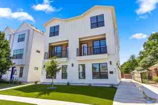 2702 Lubbock Ave - Photo 1 of 1