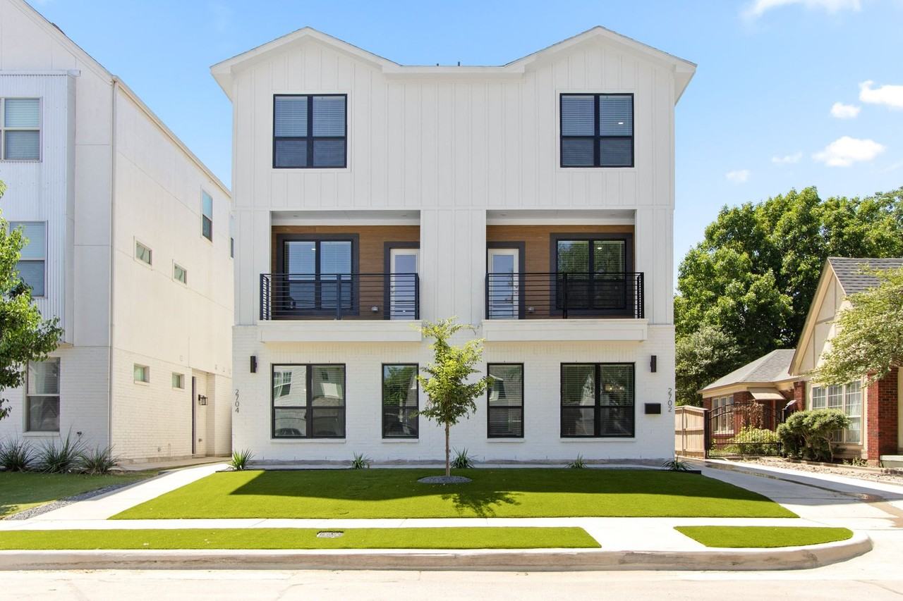 2702 Lubbock Ave - Photo 2 of 21