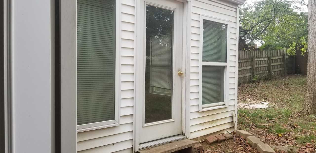 407 Brice Ave - Photo 2 of 7