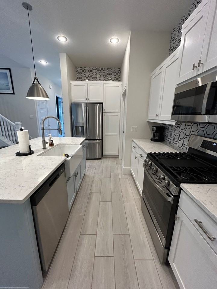 606 Mill Pond Way - Photo 6 of 34