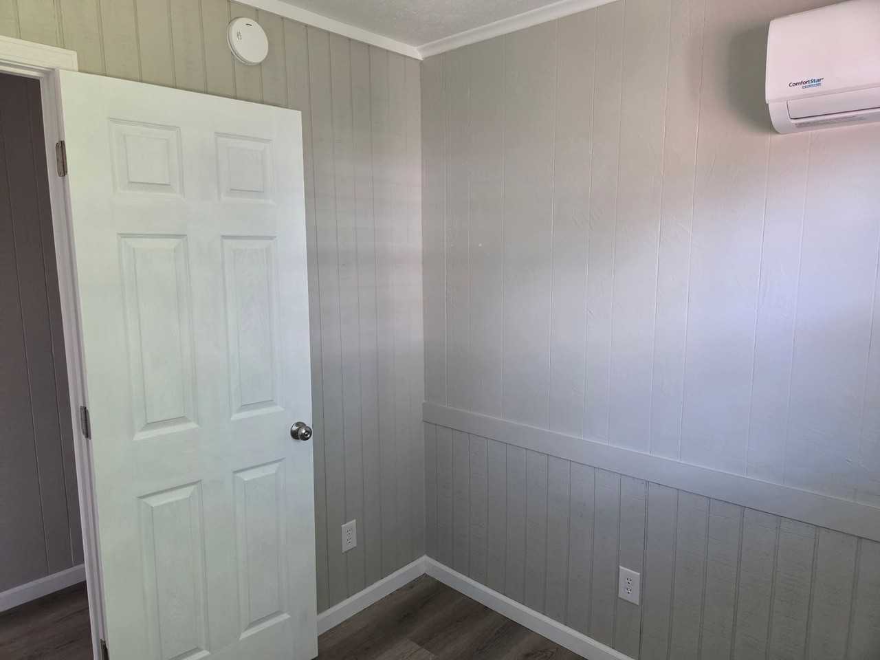 1546 1/2 Fuller St - Photo 5 of 23