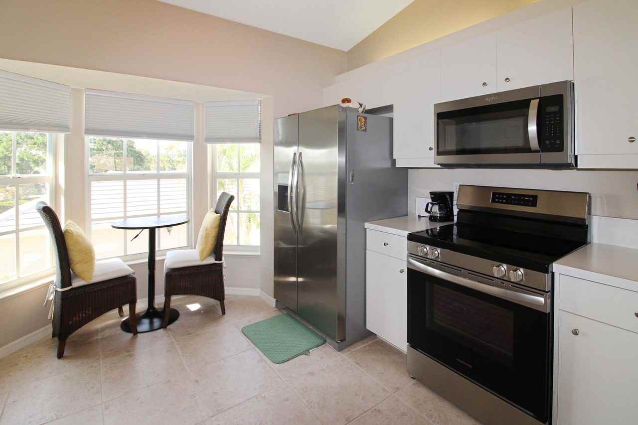 905 Addington Court #202 - Photo 6 of 17