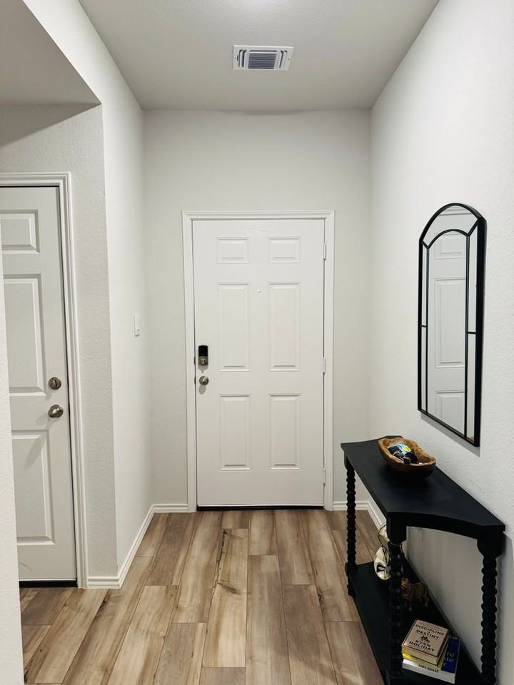 1137 Ruby Cv - Photo 3 of 14