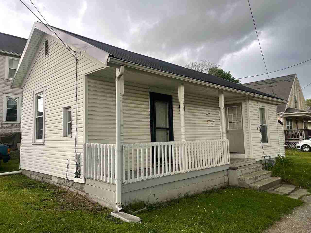 329 North 6th Street - Photo 2 of 7