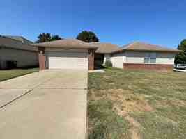 featured image of 3839 S Jonathan Ave