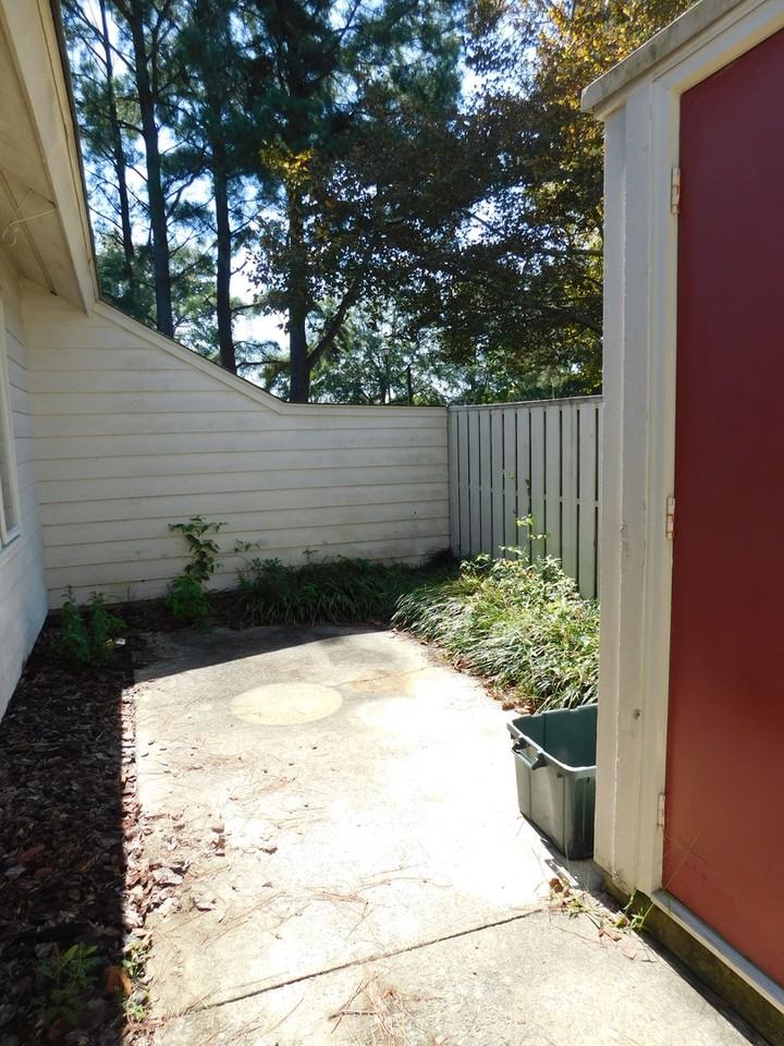 31 O Hara Dr - Photo 2 of 13