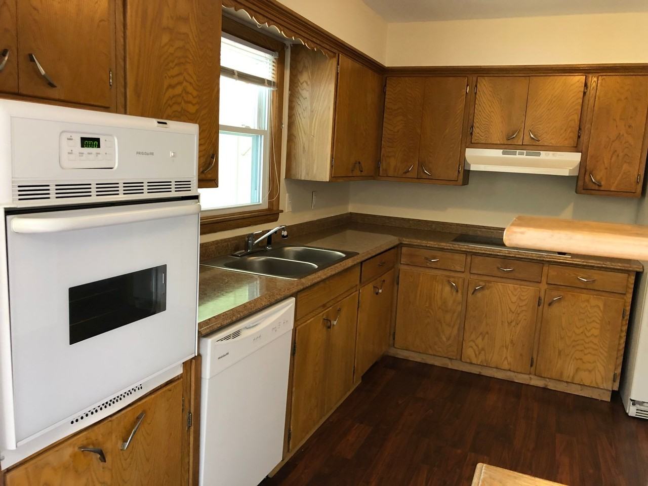 626 33rd Ave - Photo 5 of 19