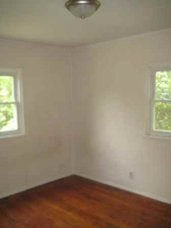 1134 Shepherd Ln - Photo 4 of 8