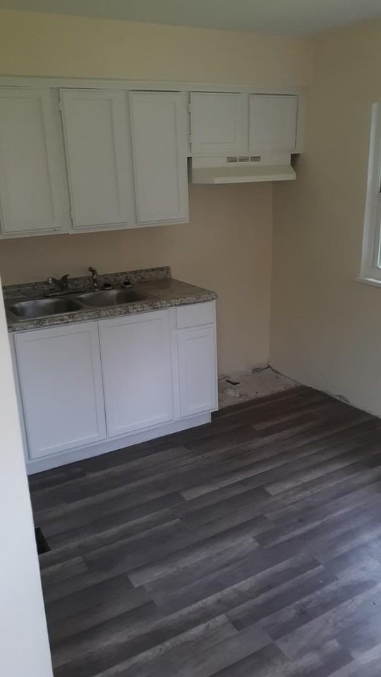 1134 Shepherd Ln - Photo 6 of 8