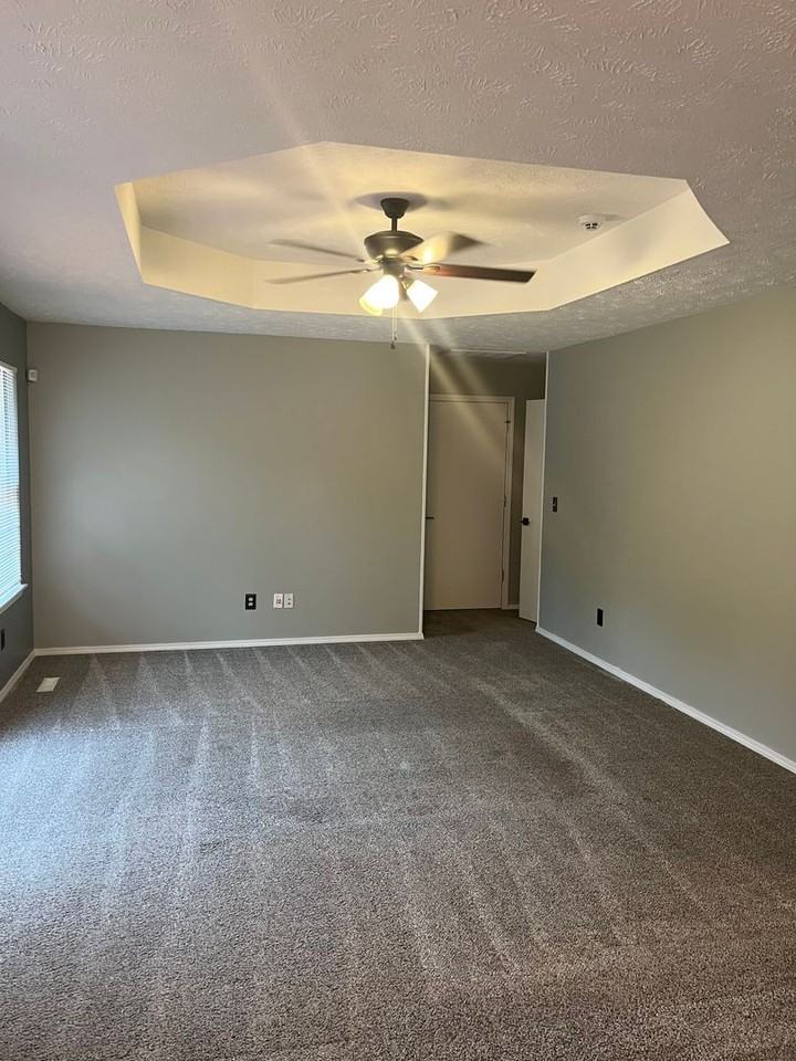 4203 Somerset Dr - Photo 2 of 11