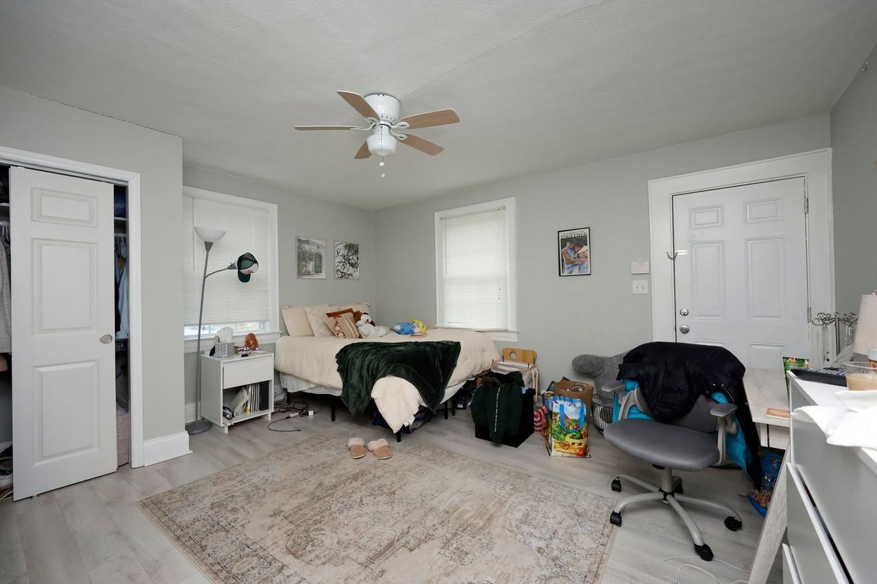 703 Church St - Photo 6 of 11