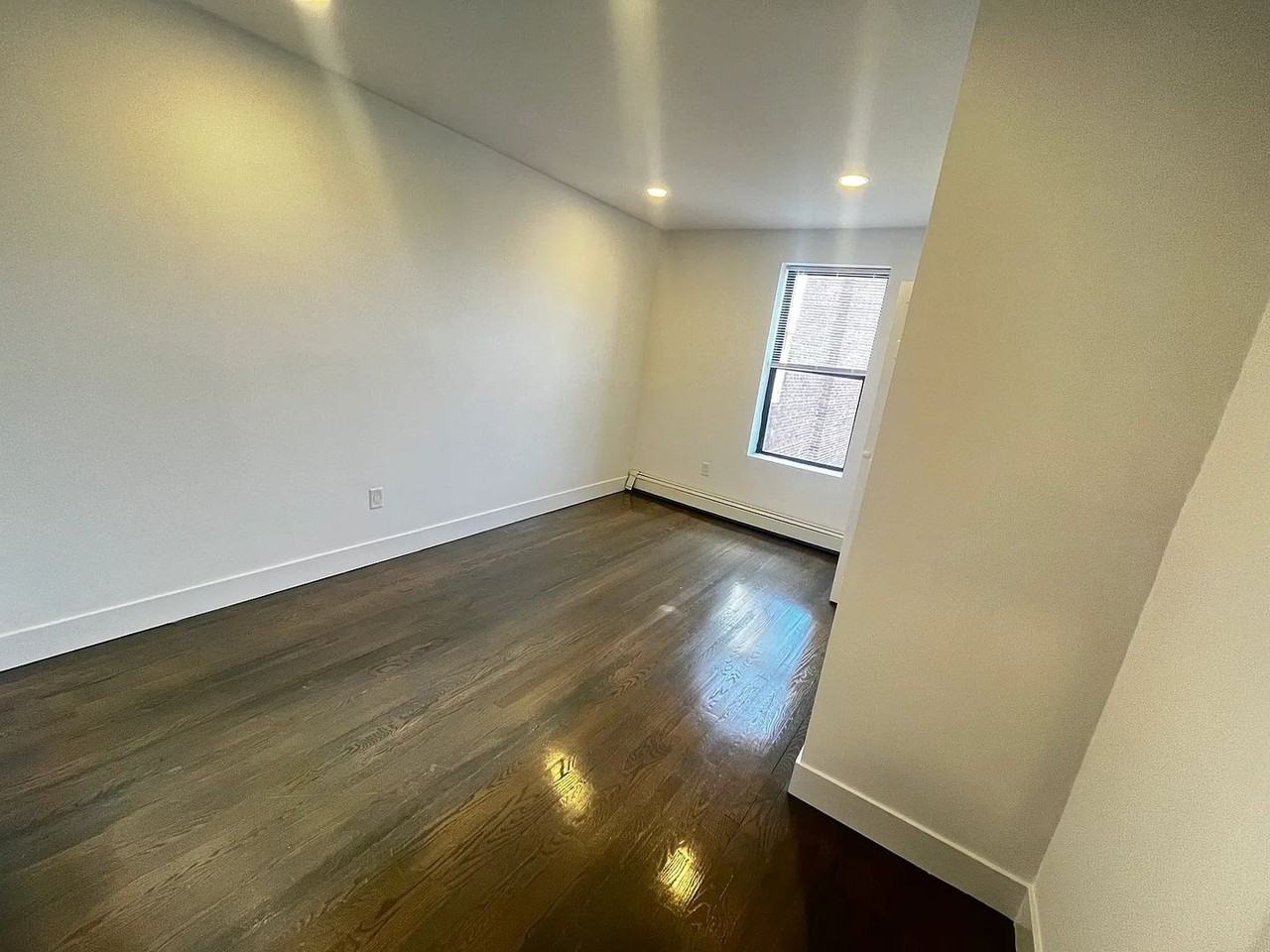 40 Joy Street - Photo 5 of 32