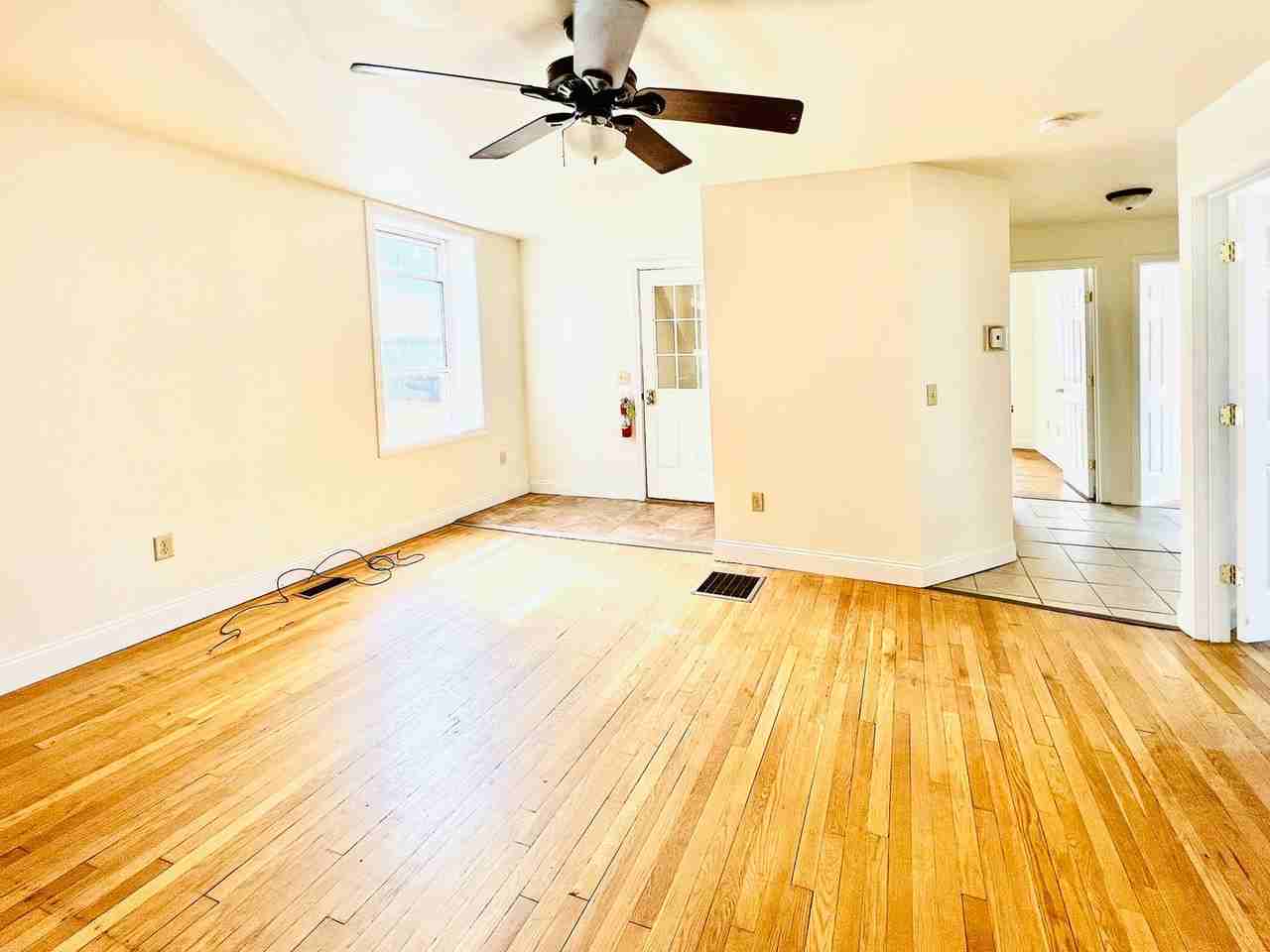 46 King Street - Photo 4 of 28