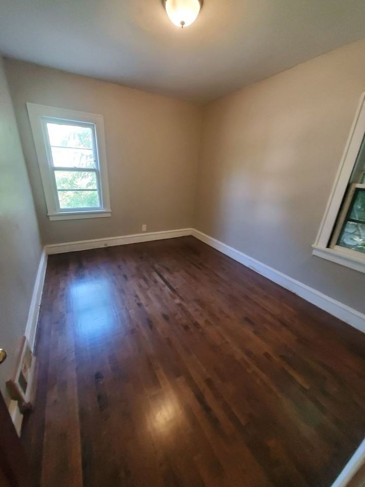 2480 W Keefe Ave - Photo 6 of 14