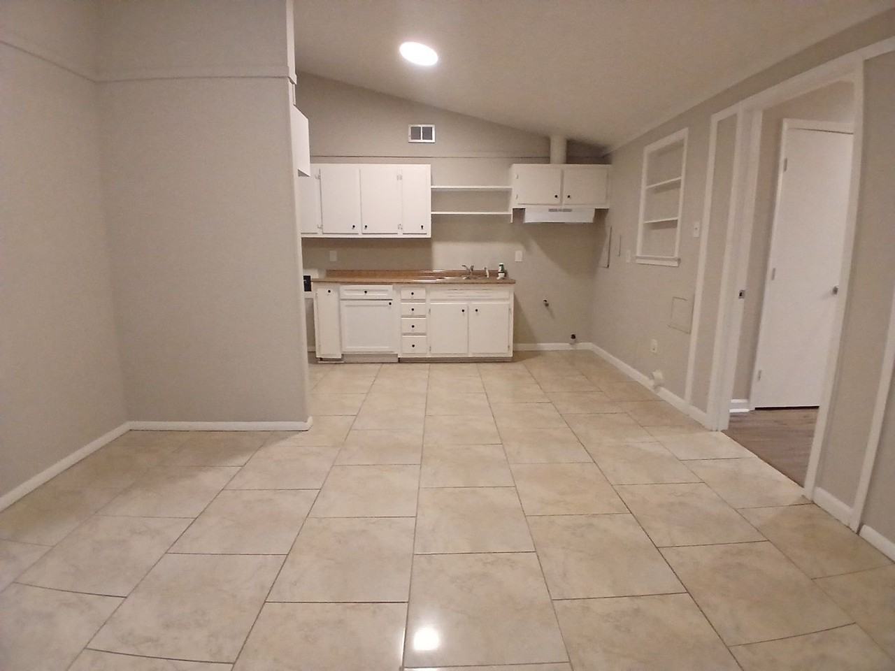 4512 Neely Rd - Photo 6 of 14