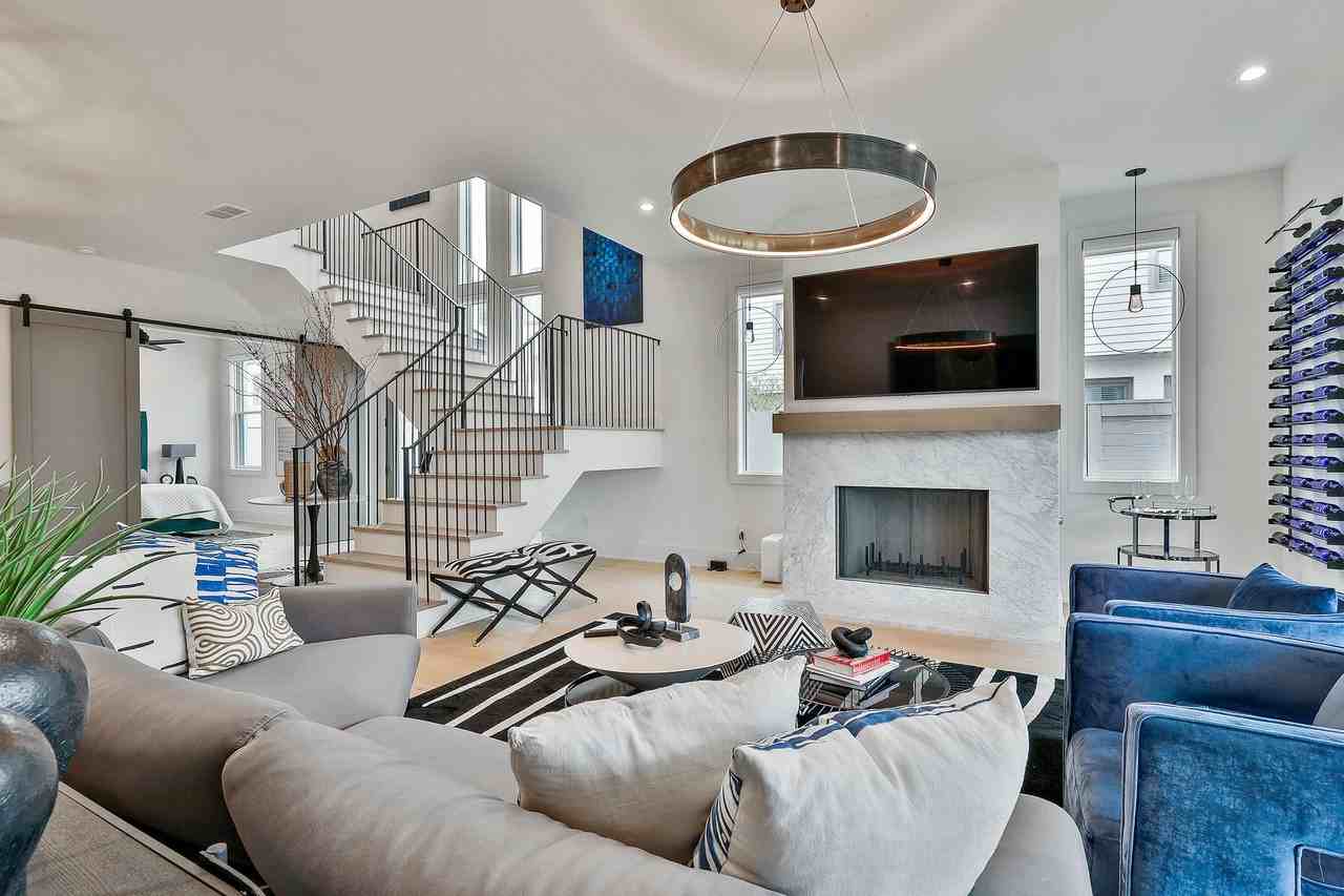 140 Guild Ln - Photo 7 of 32