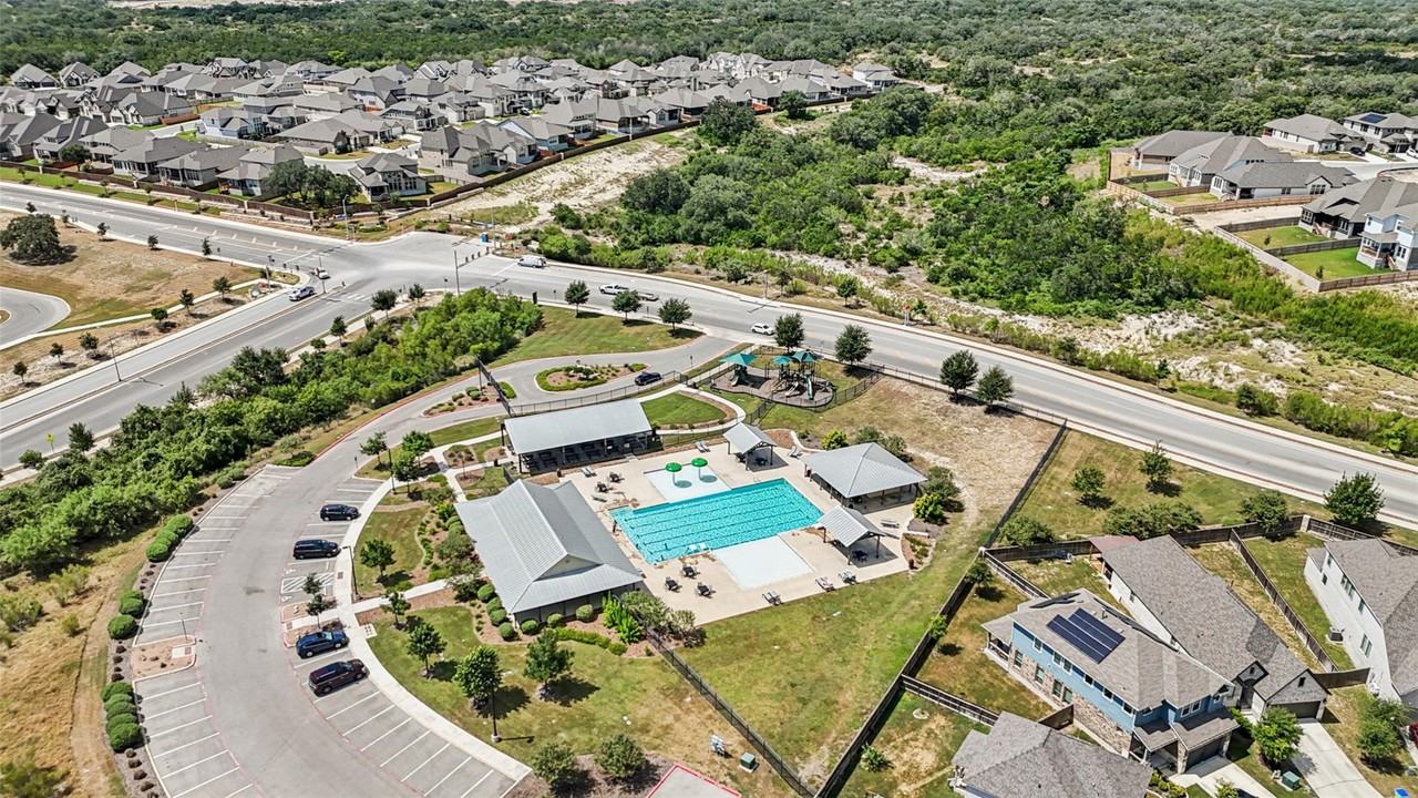 14510 Camperdown - Photo 2 of 17