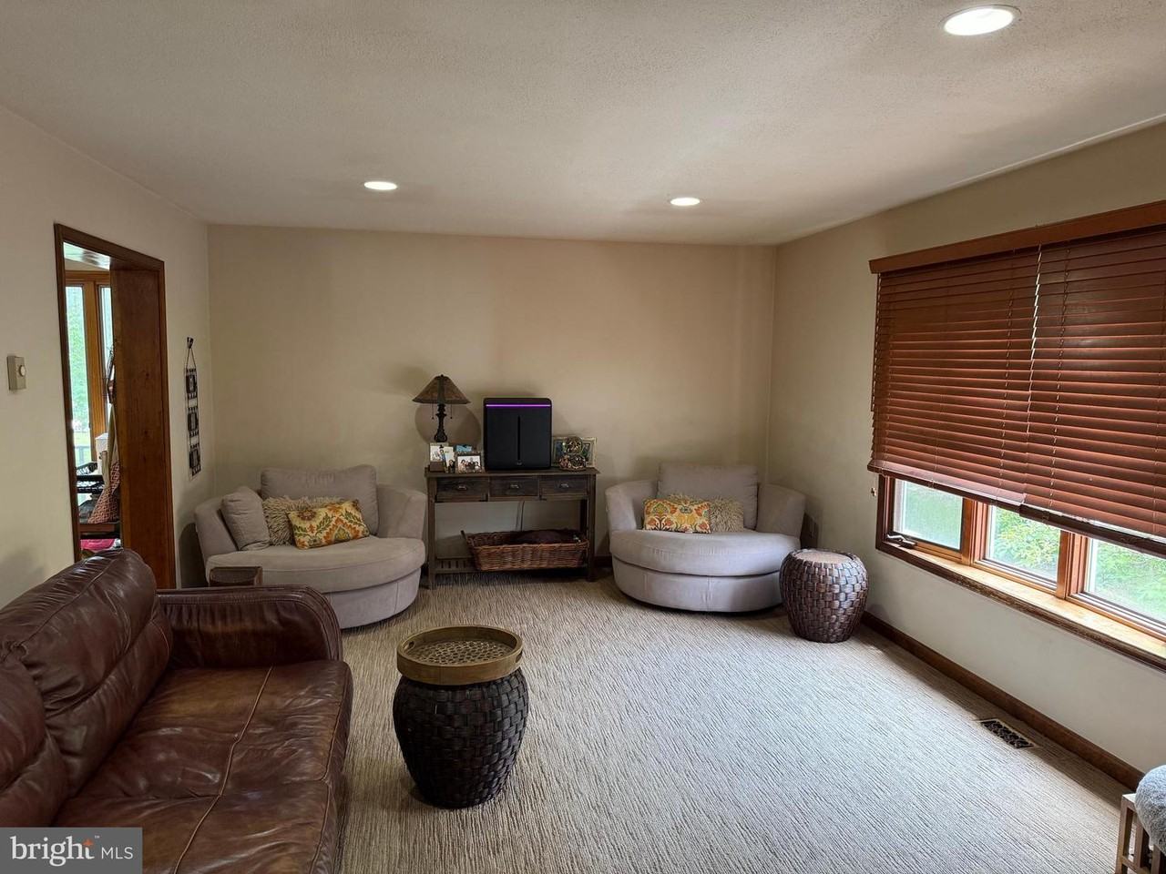 1249 Little Mill Rd - Photo 4 of 35