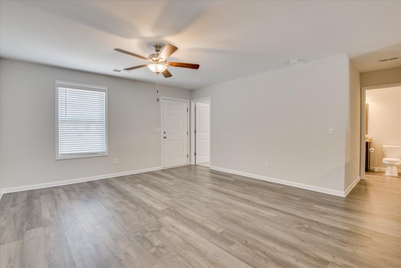 2158 Catlet Ct - Photo 4 of 28