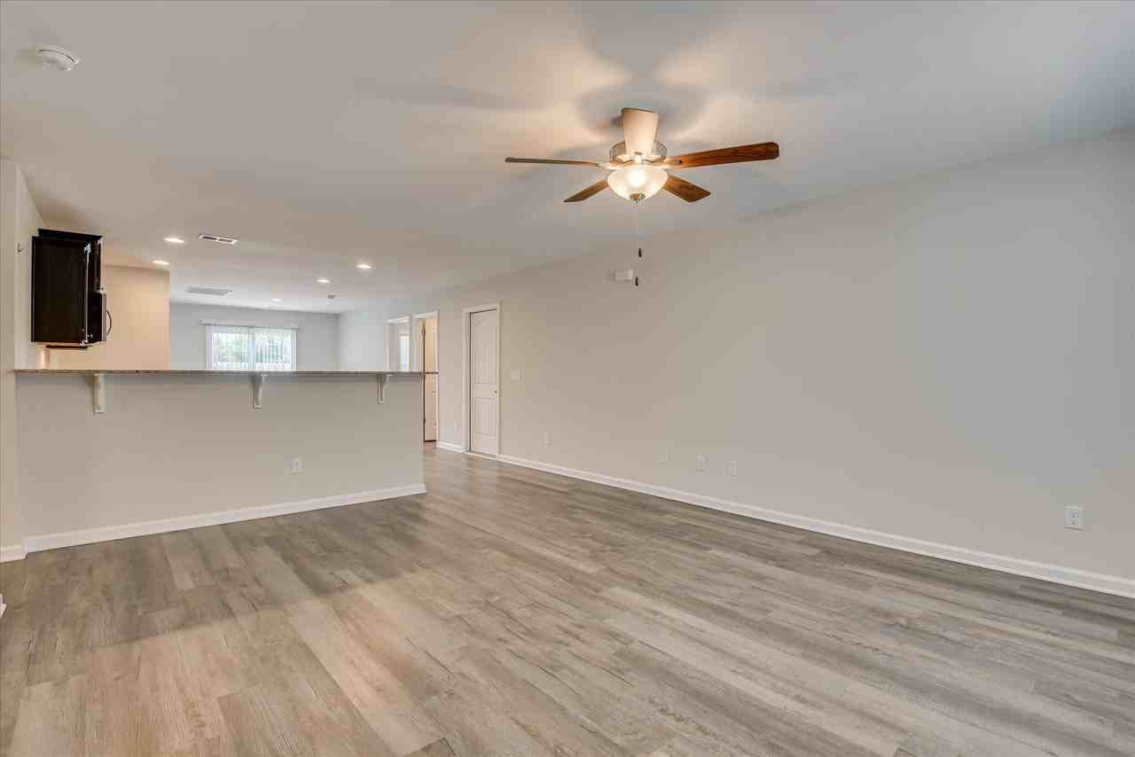 2158 Catlet Ct - Photo 5 of 28