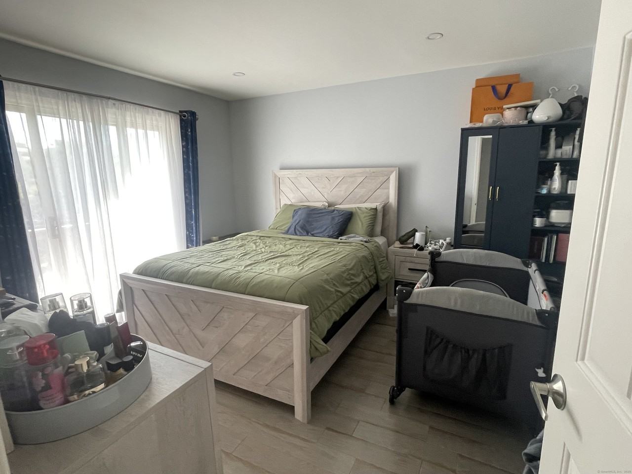 68 Glenrock - Photo 7 of 15