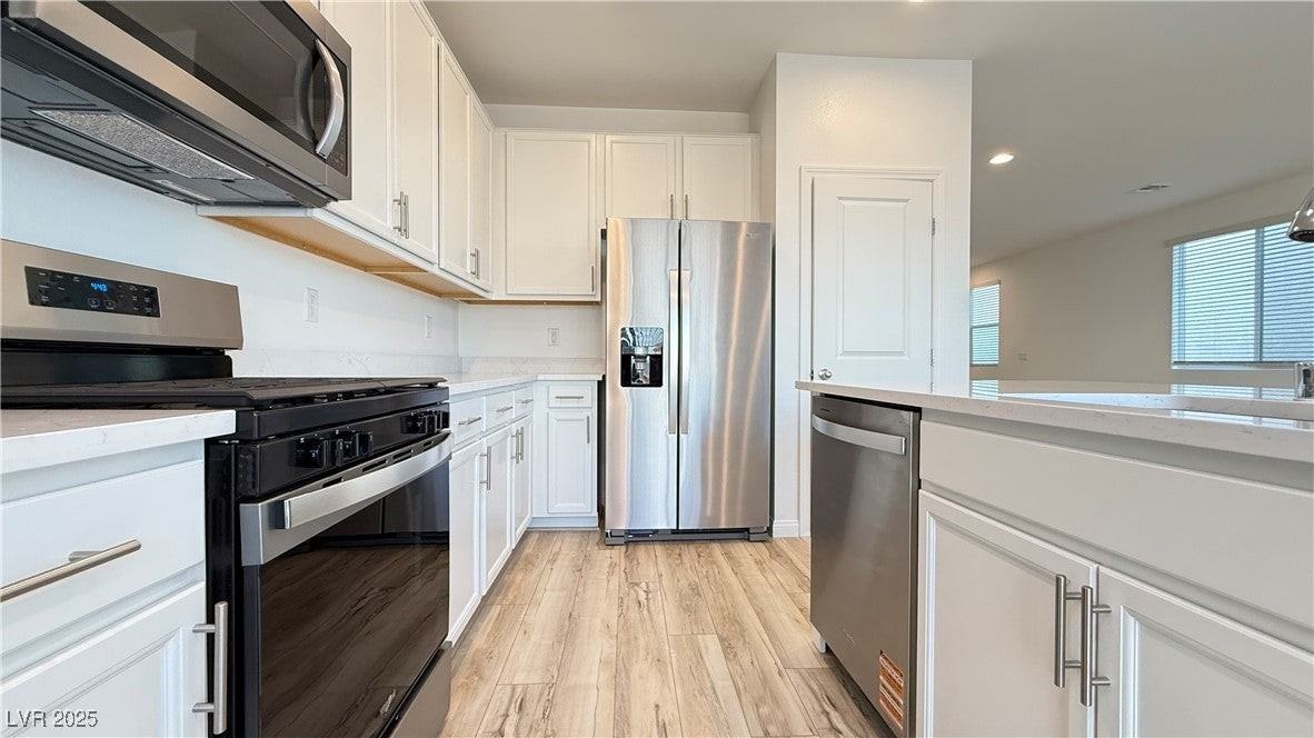 8136 Beebrush Court - Photo 6 of 29