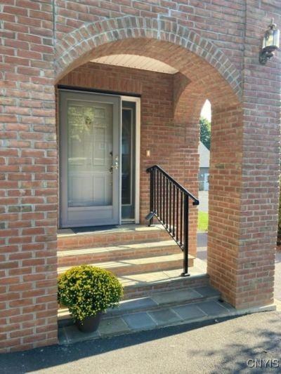 66 Onondaga St - Photo 2 of 21