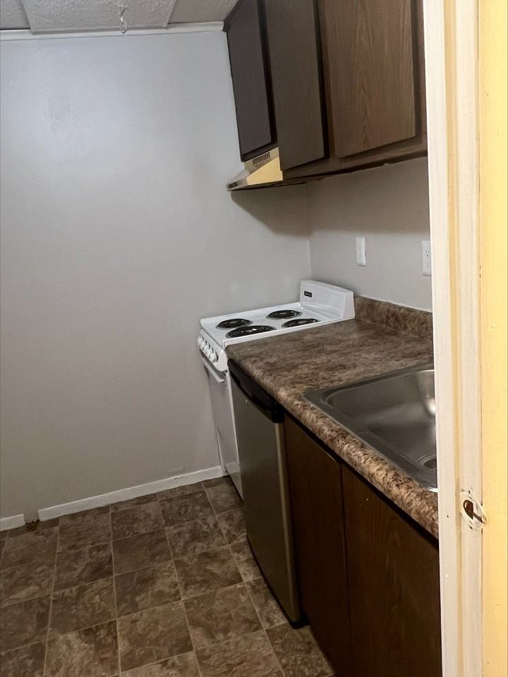 Cedargate Apartments - Photo 6 of 28