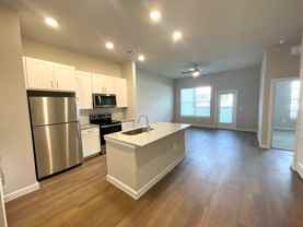 1325 Choate Pkwy - Photo 1 of 1