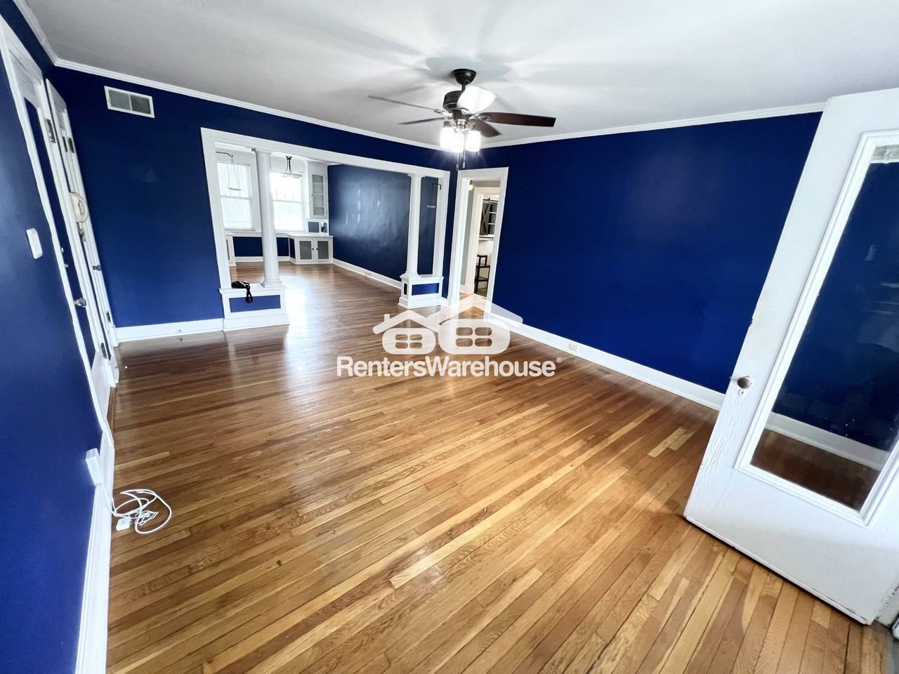 406 E 43rd St #3E - Photo 2 of 18