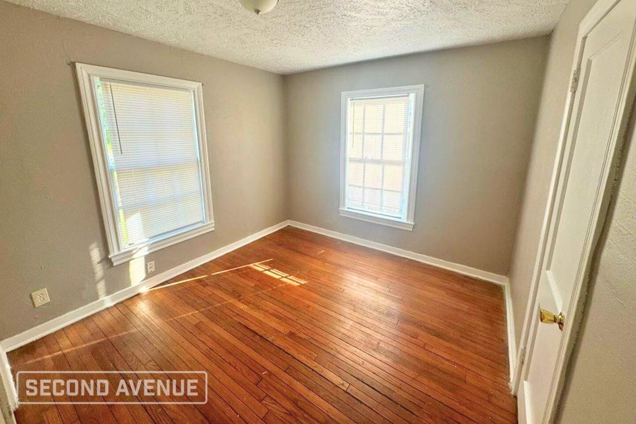 501 18th Avenue North - Photo 7 of 11