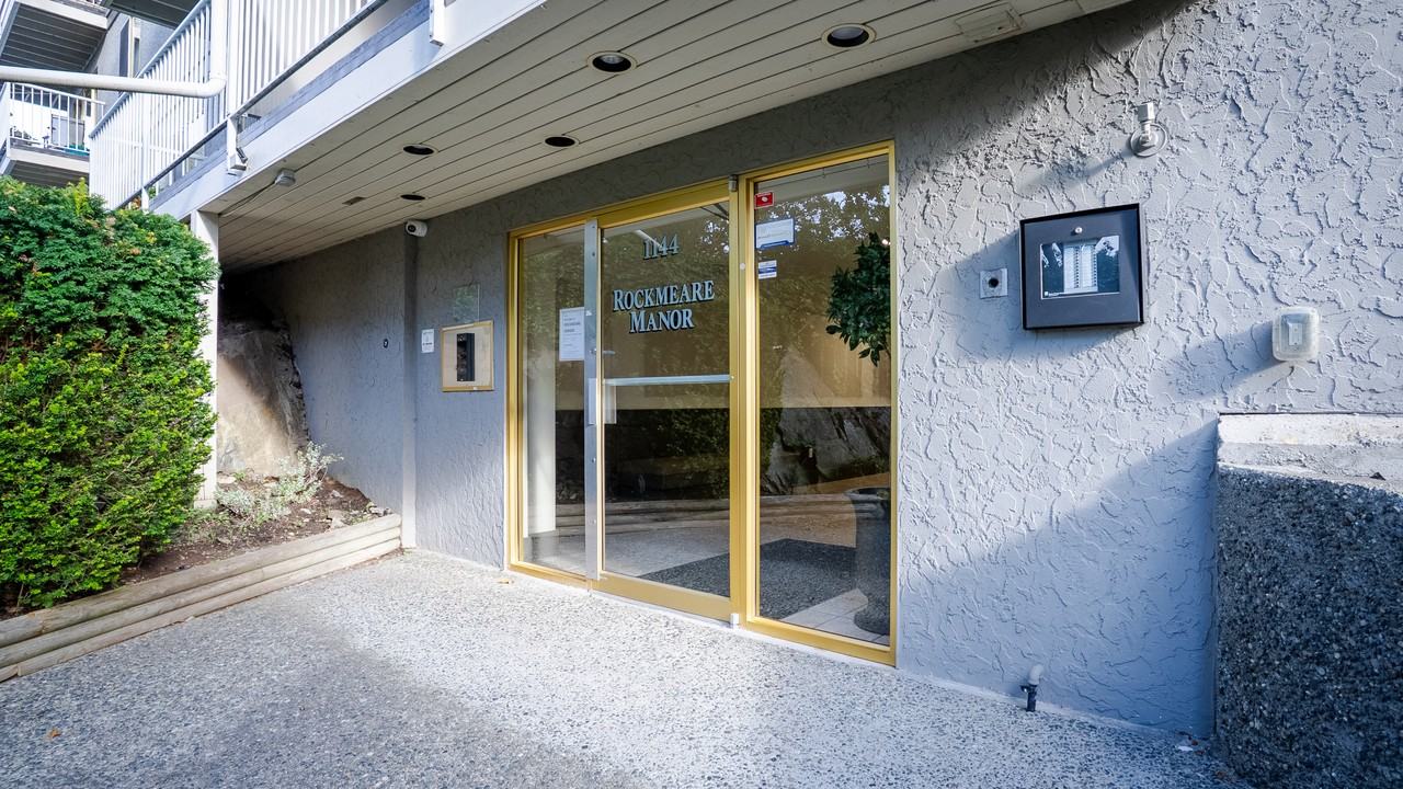 Rockmeare Manor Apartments - Photo 3 of 35