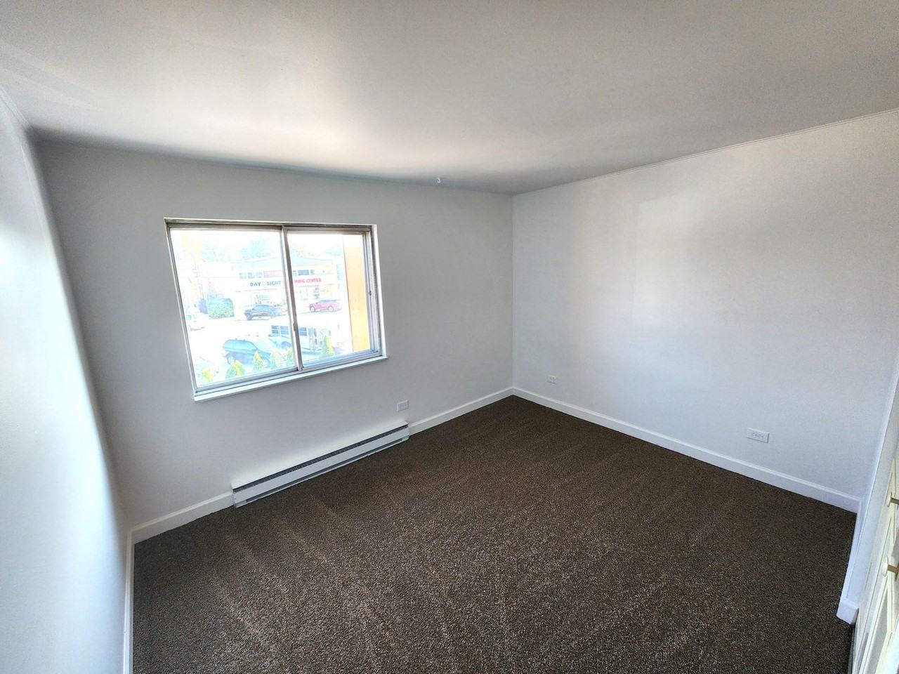 JER & Associates 4900-70 - Photo 7 of 23