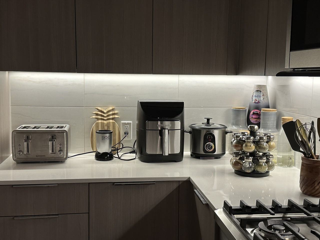 1401 Hunter Street - Photo 4 of 16