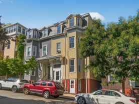 404 E 7th St - Photo 1 of 1